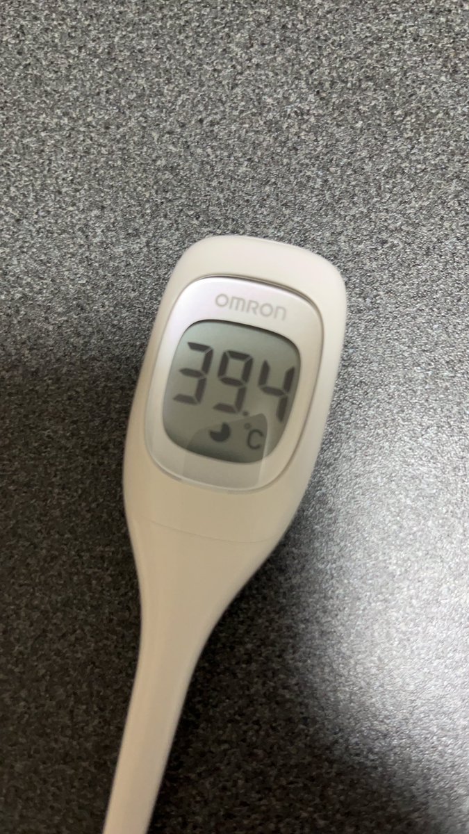 amadan1007's tweet photo. この時期なんか普通に体調悪くなる笑 https://t.co/Rwf8KxsesY