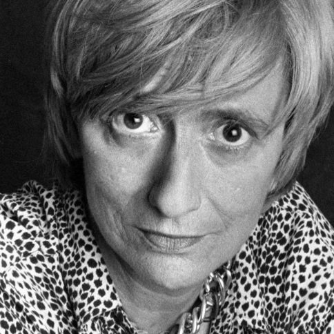 FideuetF's tweet photo. El meu passatemps favorit és deixar passar el temps, tenir temps, prendre'm el meu temps, perdre el temps, viure a contratemps. 

Françoise Sagan

#aforismes #françoisesagan
#ff_françoisesagan #ff_temps https://t.co/vW30cmhCrG