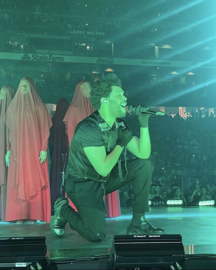 theweekndfm's tweet photo. can’t wait to see him on stage this summer https://t.co/KcTw0U33vN