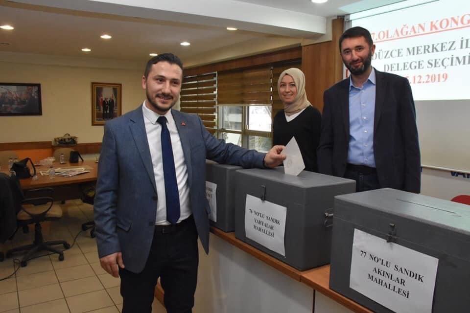 DilaleSeyyar's tweet photo. Siyasetin omurgası denilen yerde, Merkez ilçe başkanlığını icra etmiş.2023 seçimine giderken Düzce Teşkilatını toparlayacak,herkes tarafından sevilen genç,dinamik,tevazu,samimiyet sahibi
AK Partimiz için doğru karar Hasan ŞENGÜLOĞLU olacaktır.
@erkankandemir @aysekesir https://t.co/3E3gN351mJ