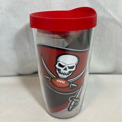 map2271's tweet image. Tampa Bay Buccaneers Tervis Tumbler with Lid  eBay buff.ly/3CPvK4m
#shopsmall #HodgePodgePam #ROCteam #ebayfinds #Buccaneers #NFLPlayoffs #TampaBayBuccaneers #Tervis