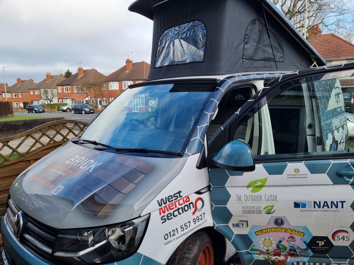 Sunday prep and clean 

Full wash and valet ready for an upcoming break for a well deserving person 😃.

Thinking of joining our community? please reach out and see how you could help make a difference.

#campervan #outdoors #hiddenheroes #charityworker #vanlife