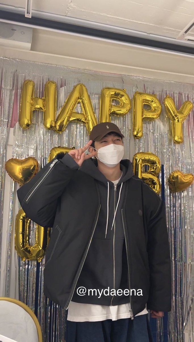 성진아 생일축하해 우리 오래보자🥹❤️❤️