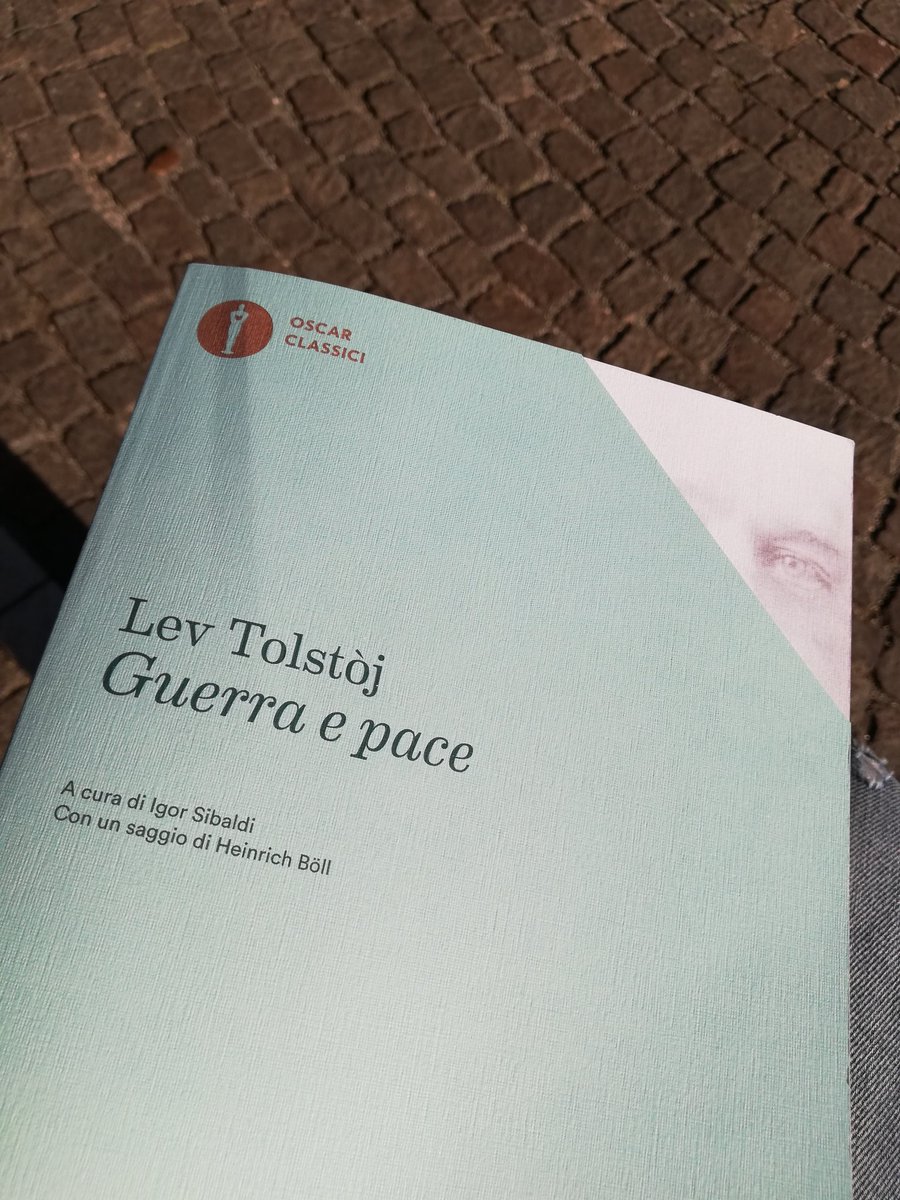 Domani si inizia la lettura di questo bel volume #Guerraepace #LevTolstoj #letteraturarussa 💪📚📑