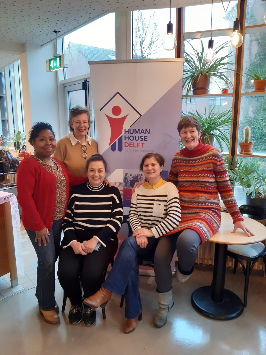 SoroptiDelft's tweet photo. Trots op vier van onze leden, die in de kerngroep zitten van #HumanHouseDelft - Sherida Biswane, Sabine Jahnichen, Sabine Schlaefereit en @WoukeLam Samen met partners uit #Delft werken aan een samenleving, waarin ‘het vrouwelijke’ gelijkwaardig is aan ‘het mannelijke’! https://t.co/eUv1gV0Wm7