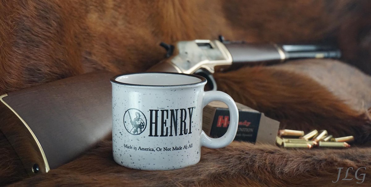 Its going to be a good day #guns #silencer #handguns #gunstagram #ammo #firearms #firearmsdaily #gunsdailyusa #gunfanatics #weapon #homedefense #gunsofinstagram #tactical #scottsdaletactical #gunsdaily #newyear #rifles #pewpew #silencers