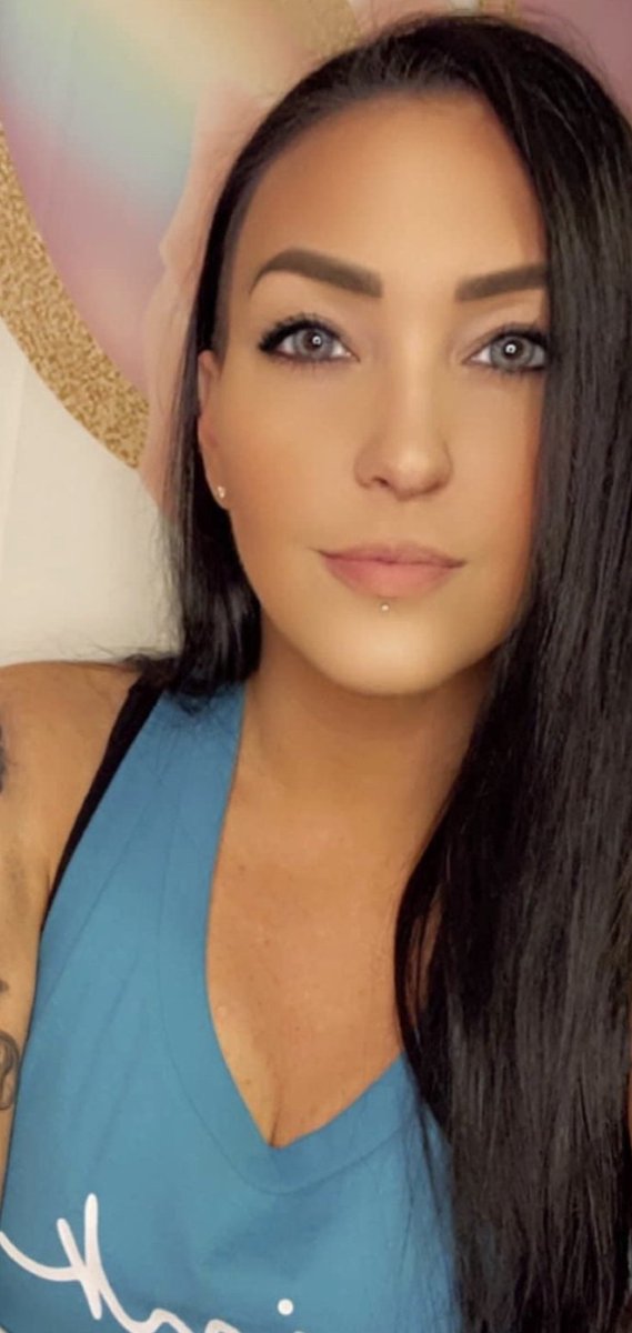 Lananass4's tweet photo. Mich nackt kannst du hier gern sehen, sowie auch Videos https://t.co/58Xu6ZuBF1