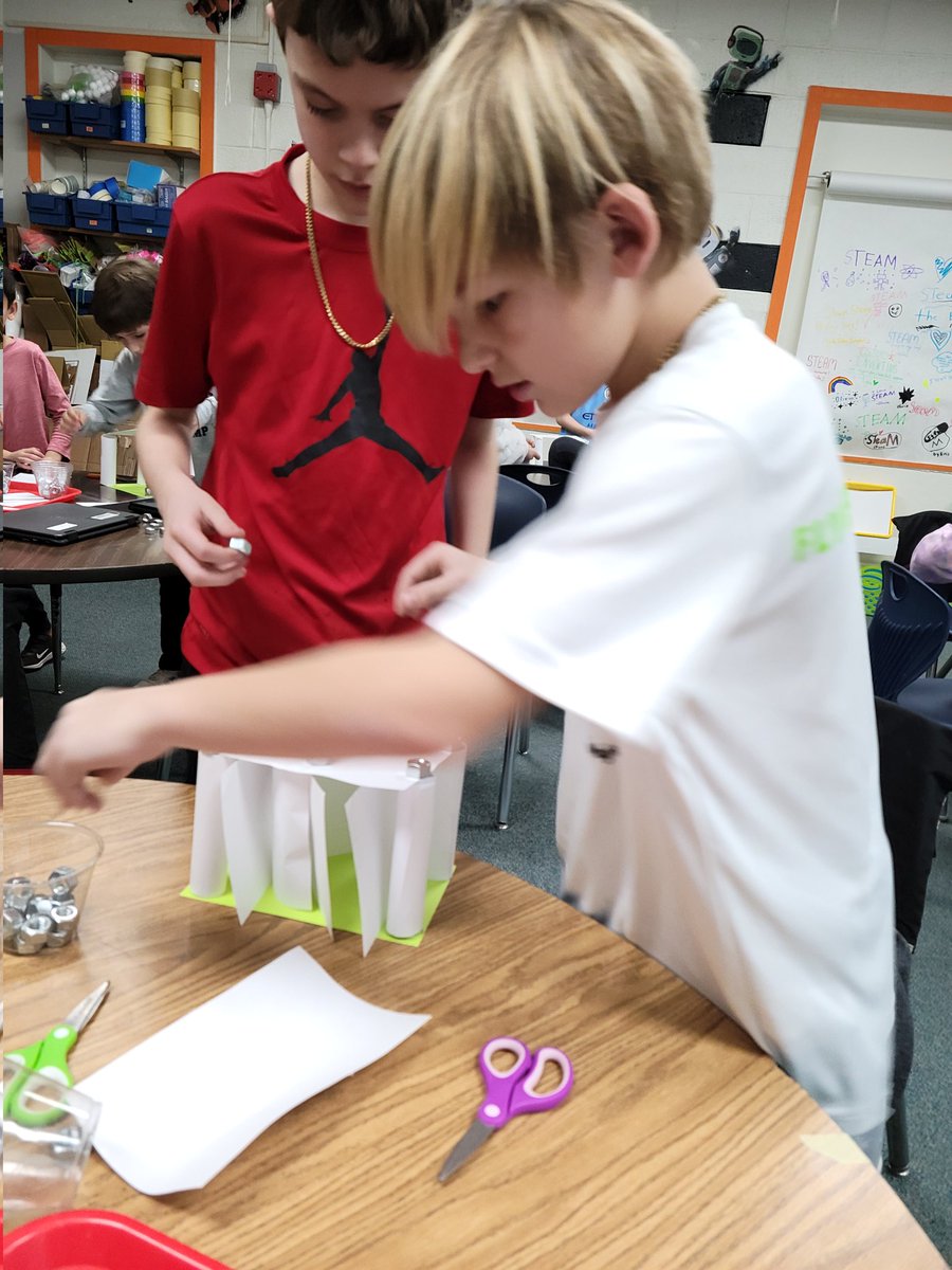 SinisiJen's tweet photo. Third graders in @CouncilRockSD used their civil engineering skills to improve a one story structure.  They were amazed by their results!  Getting ready to imagine the strongest bridge next! https://t.co/2618BnlgDE