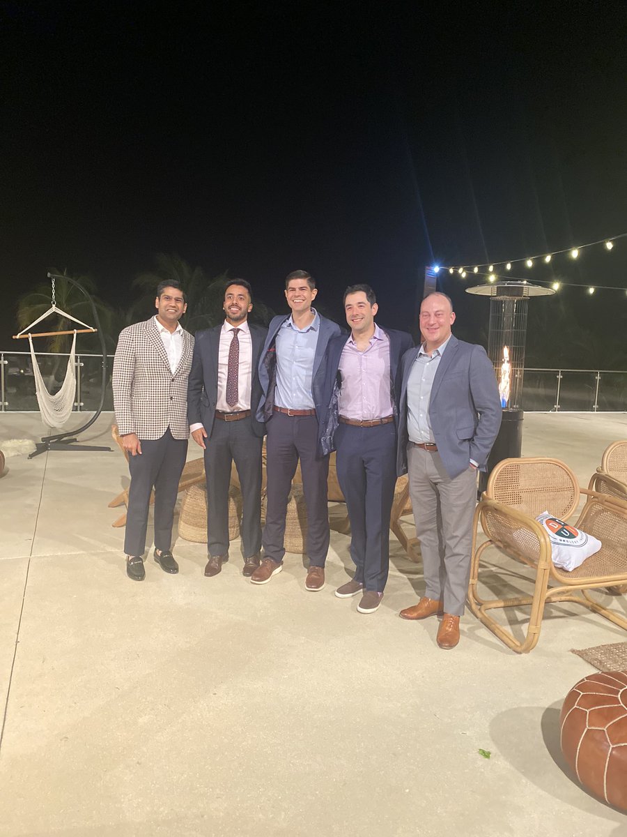 Nassau_MD's tweet photo. Great to catch up with colleagues at the @dsui_miami_uro inaugural #DSUIontheBeach23 dinner.
Thanks to hosts @dipenjparekh @brunonahar @raveensyan for having me.
The #PedsUro department in Miami is lucky to be a part of and have the unwavering support of the #DSUI institute! https://t.co/pUiB0fzUZ3
