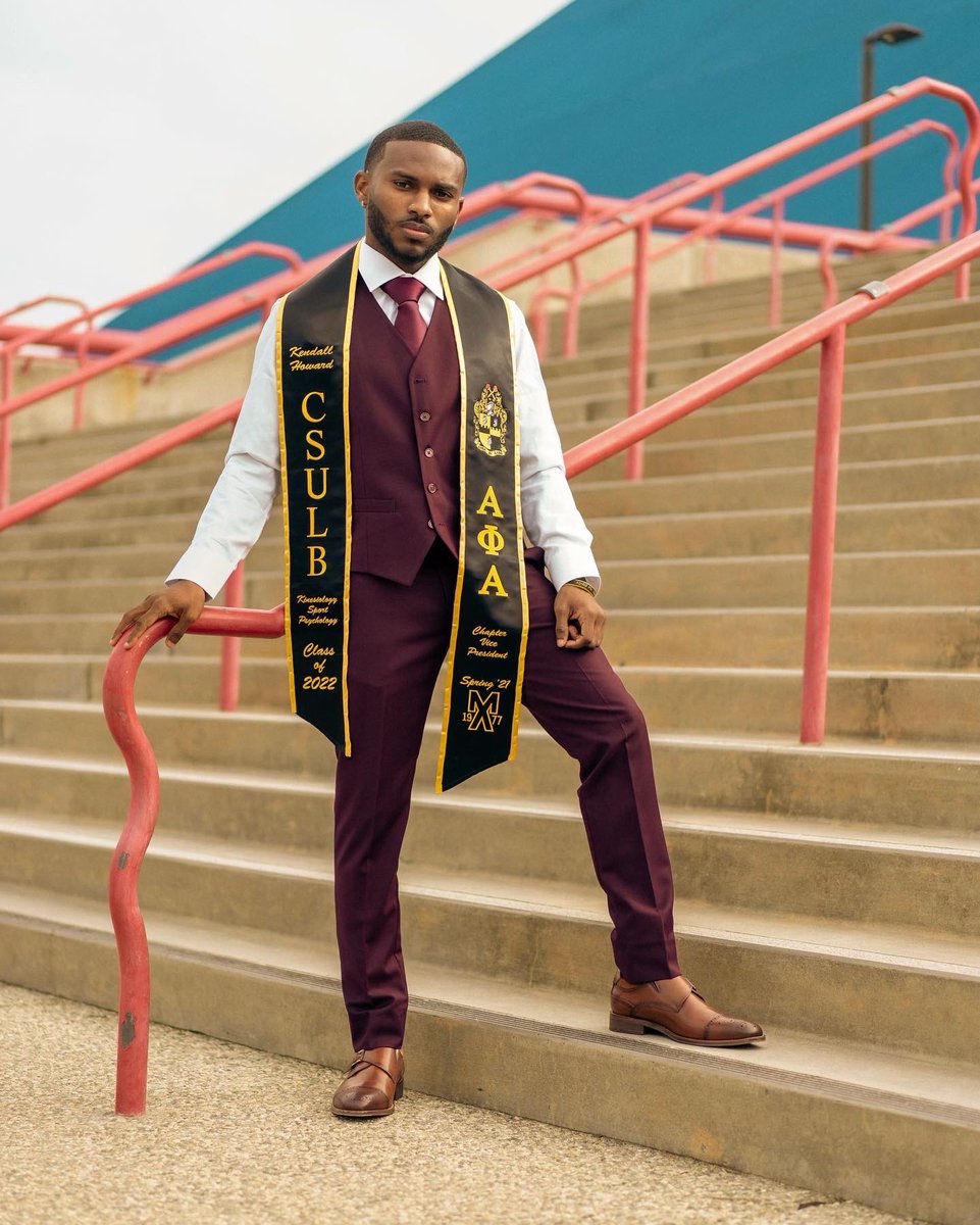 Ken1howard's tweet photo. My parent’s last Child, I hope I made y’all Proud…

#Fall22Graduate https://t.co/HPmwwUydqN