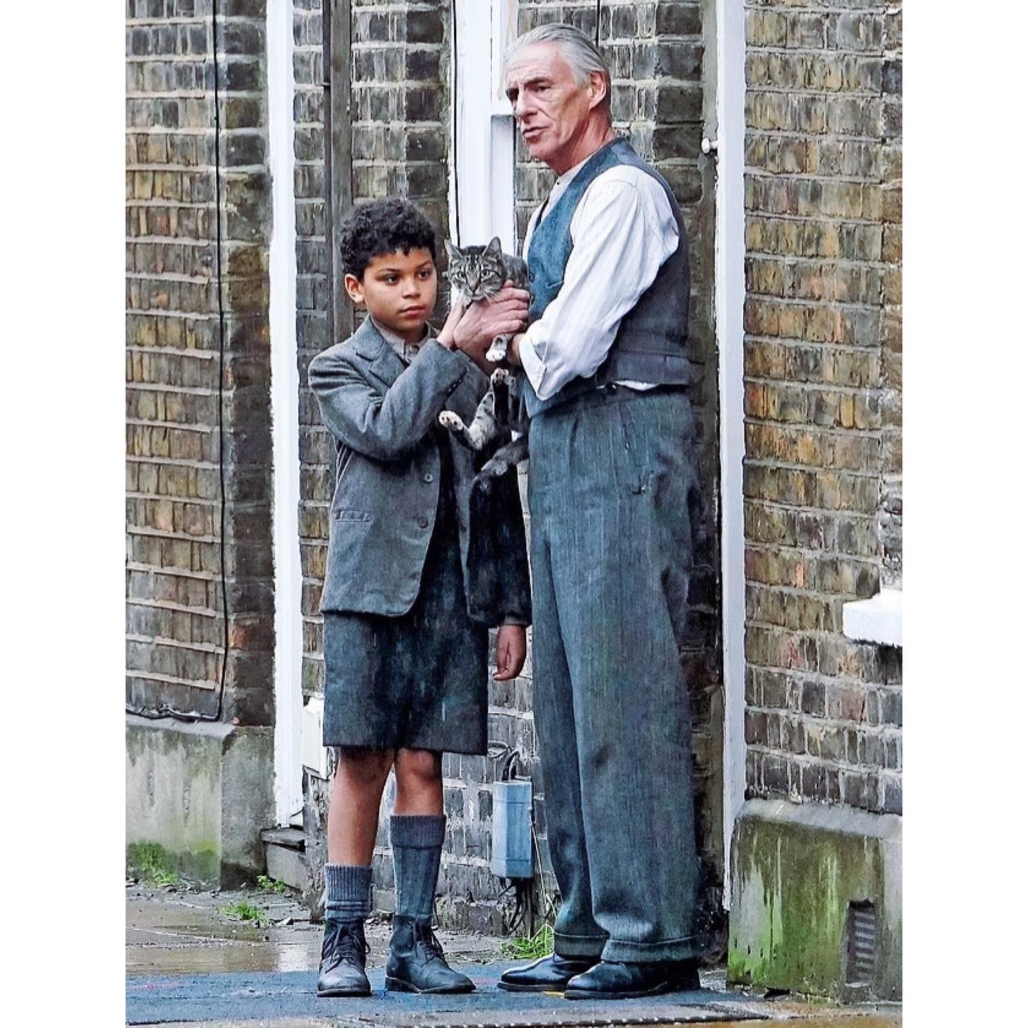 Paul Weller News on Twitter "Some pics going round this week of Paul on the set of “Blitz.” The
