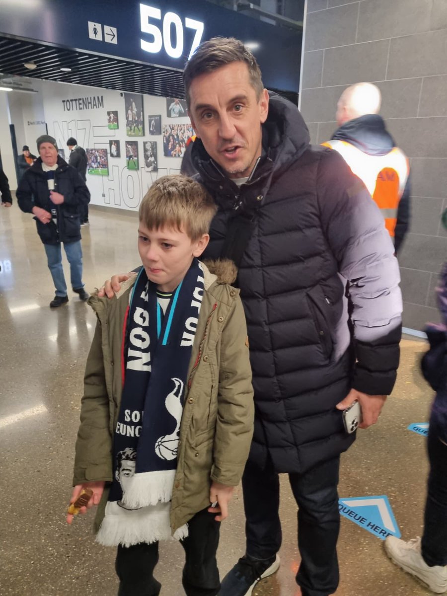 jrkillen's tweet photo. @GNev2 You weren’t my favourite player, playing for my least favourite team, now I think your politics is top class and you’ve just made my sons day - Thanks 🙏 https://t.co/UrZl8Mj3Ie