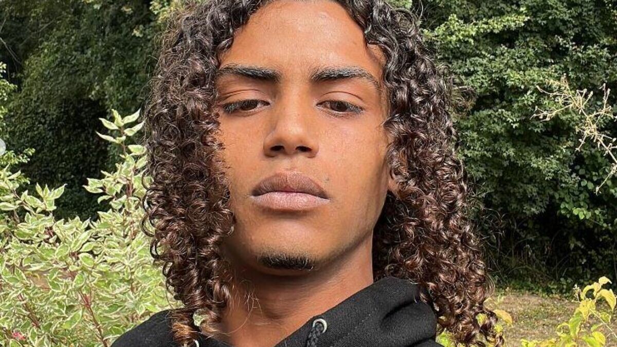 leparisien_91's tweet photo. «Il répandait l’amour» : Mennecy baptise un square Luv-Resval en hommage à Léo, son rappeur disparu
➡️ https://t.co/GPook0yxJe https://t.co/dk4Rgl3miw