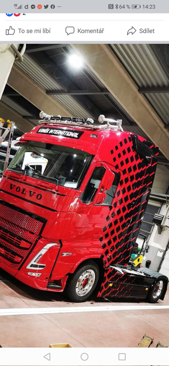 LubomirStauder's tweet photo. Jeden speciální polep pro firmu Vaňek int.
Volvo Fh...
#volvo# volvotruck
@VolvoTrucks @volvofh https://t.co/rYx4R50nA9