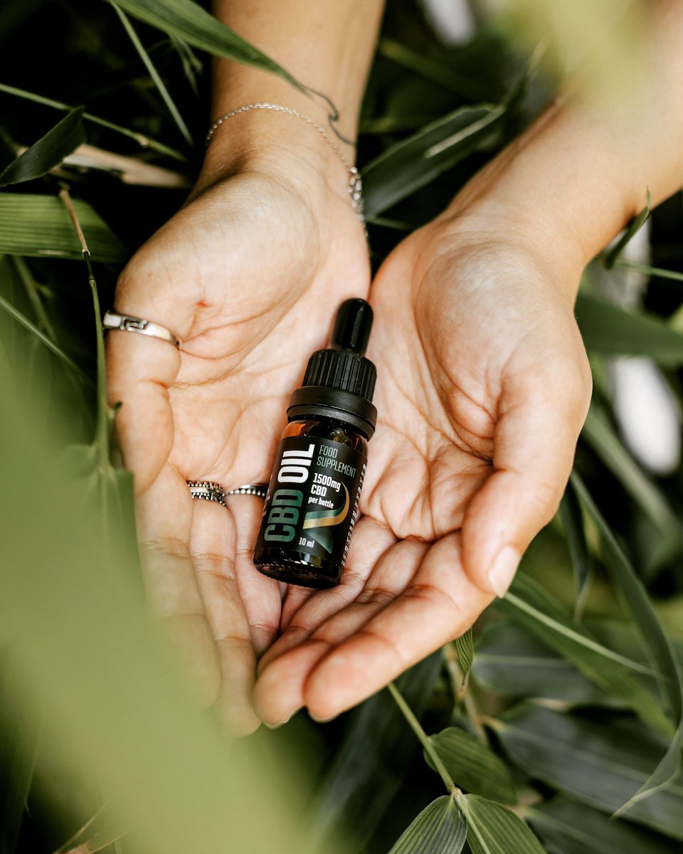 🍃Full Spectrum CBD Oil🍃

Amount of CBD available - 300mg/500mg/1000mg/1500mg/2000mg bottles. 

🏷️Buy any product and get 30% off second purchase🏷️

❇️Link in bio❇️

#cbdcarecompany #cbdoil #cbduk #cbd #fullspectrumcbd #hempoil #hempproducts #reakiroproducts #hemp #reakirocbd