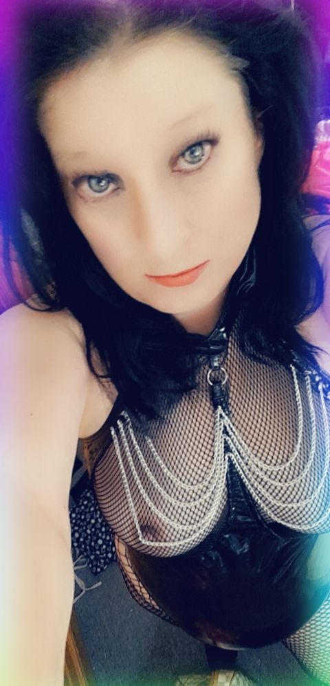 I'm selling off all last year's content half price 
Payment method PayPal or amazon gift cards pm me for details