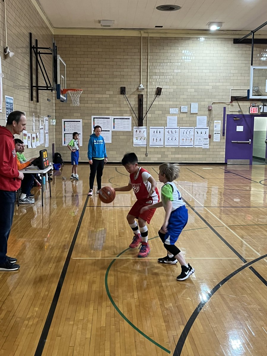 CaedmonBBall's tweet photo. Some busy Saturday afternoon basketball action for the Caedmon Woodpeckers! https://t.co/OkArId4YNm