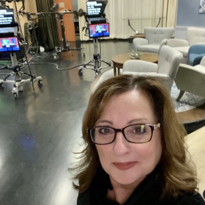LisaMatto's tweet photo. #NewProfilePic https://t.co/VR2ZFQ4nEA