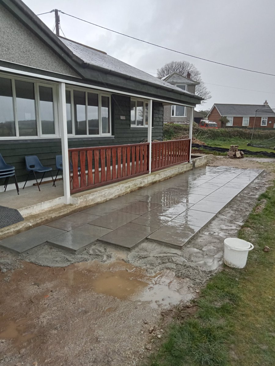 She drives me mental at times, but how many wives would knock up 3.5T of muck in a mixer on their day off work, for free at the cricket club, then come home and cook roast beef

Ably assisted but chief bucket filler who also put in a serious shift! 

All round team effort today!