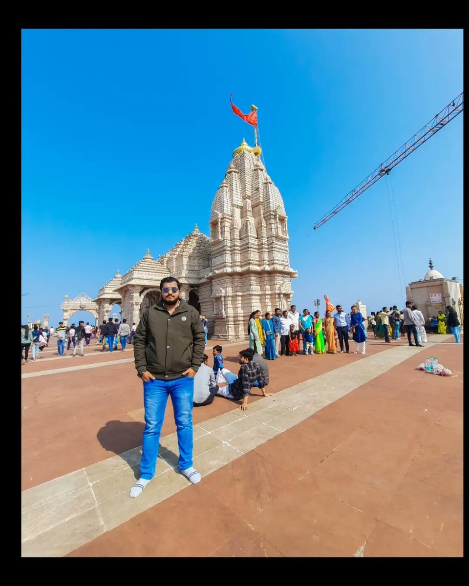 iamdarshans_28's tweet image. Pavaghad Darshan 🙏 #pavaghad #Hil @AlwilaKaPatel @jahanvivyasbjp @VinaPat06047761 @JalpaMalBJP @Reenapanchalbjp @HemlataArtist