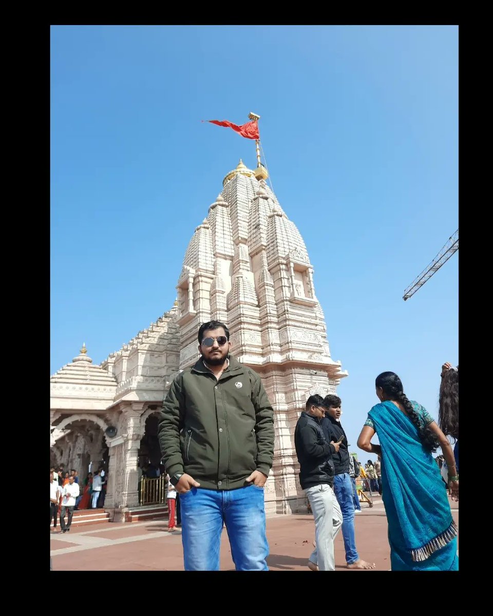 iamdarshans_28's tweet image. Pavaghad Darshan 🙏 #pavaghad #Hil @AlwilaKaPatel @jahanvivyasbjp @VinaPat06047761 @JalpaMalBJP @Reenapanchalbjp @HemlataArtist