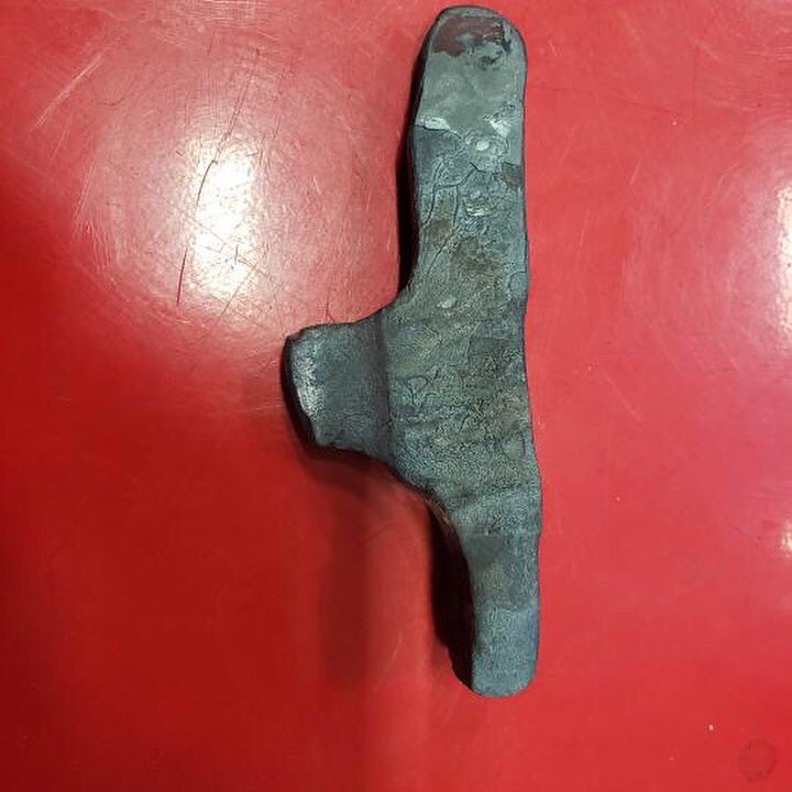 ABANAorg's tweet photo. Mason Weems, a senior in the metallurgy program at Colorado School of Mines, gave a demo yesterday for the Rocky Mountain Smiths. Mason forged an ice axe using a hydraulic press and striker.
#forged #forgingdemo #iceaxe #hydraulicpress #forgingpress #blacksmiths #blacksmithdemo https://t.co/7jnGGQJG9T