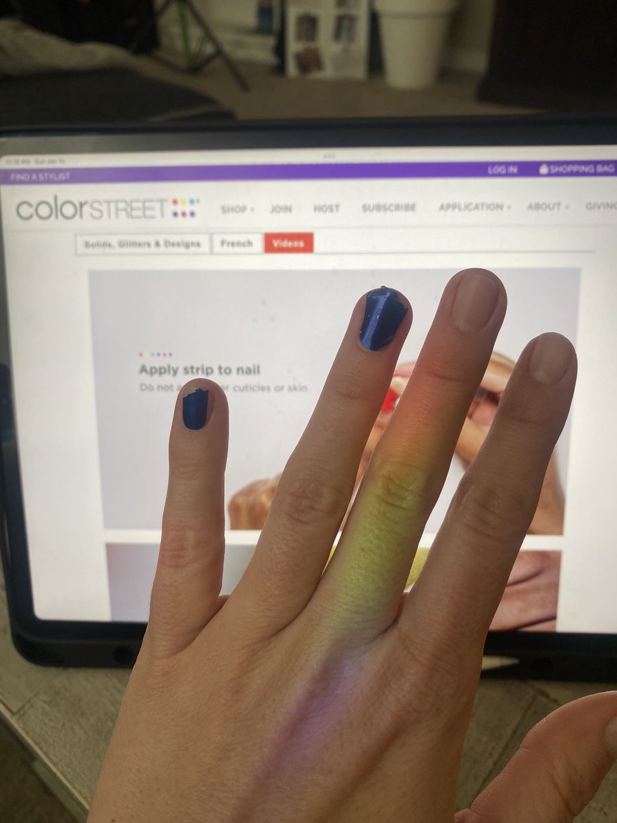 MrsColleenHow's tweet image. Am I the only one who doesn’t know how to use @colorstreet nails?