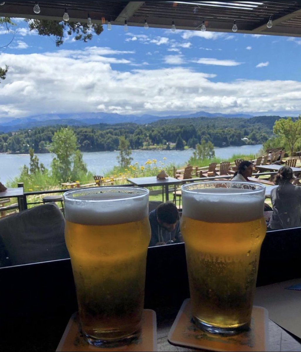 - Anoche soñé con vos! 
Y que soñaste?