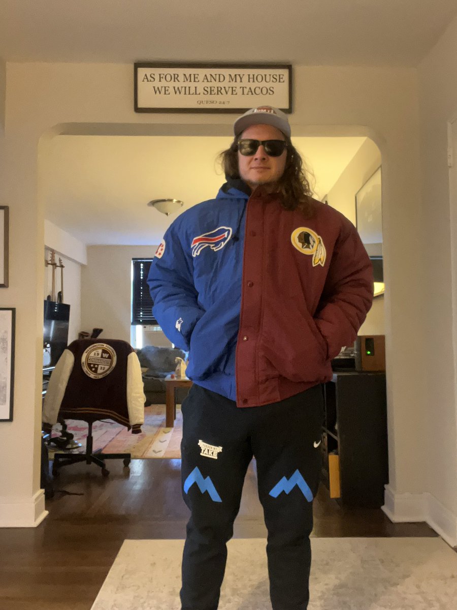 PFTCommenter's tweet photo. House divided https://t.co/nOEpnzgMpk