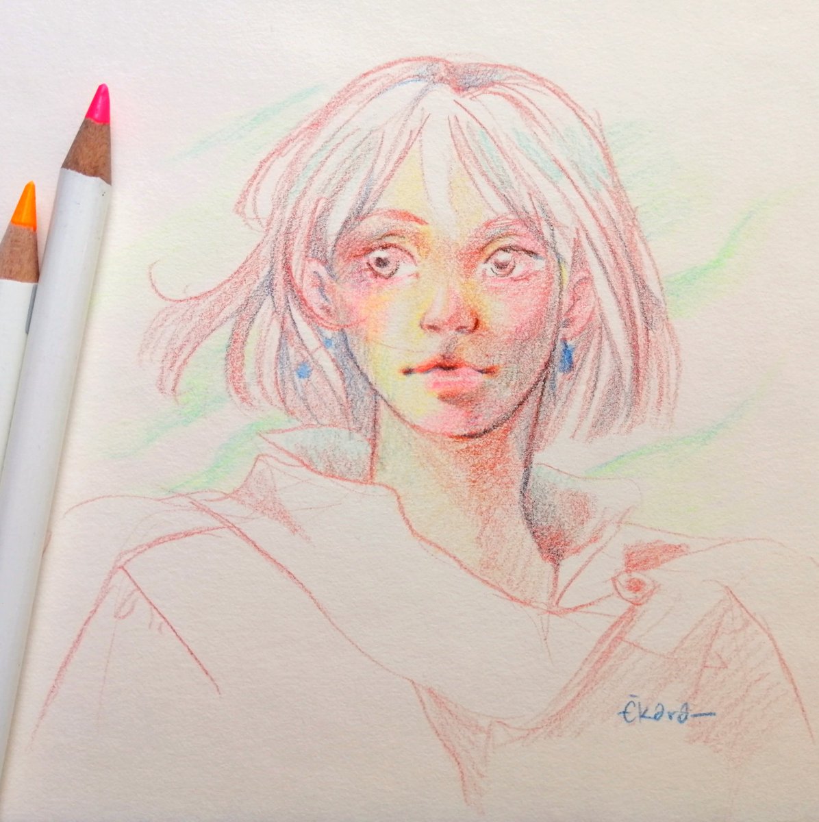 El otro día pinté a Howl con lápices de colores. Esos colores radiactivos si que pintan lindo 💕.
Fanart de El Castillo ambulante.