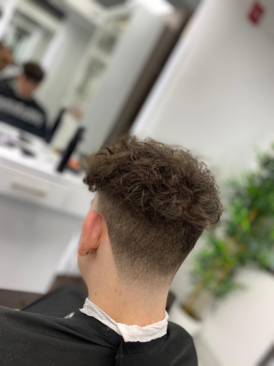 MENZONE_ca's tweet photo. “Happiness is a new haircut.”
Visit our website for more info
https://t.co/HZbRaB62DV
---------------------------------------------------
#menzone #haircut #barber #barbershop #cut #fade #lookingclean #trim #beard #FYP https://t.co/x8xoG1BX3l