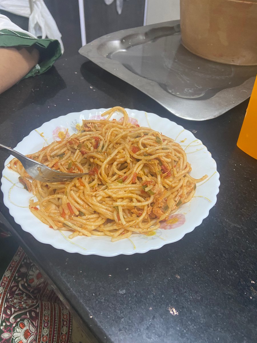 italians could never understand the delicacy known as pakistani espaghettis