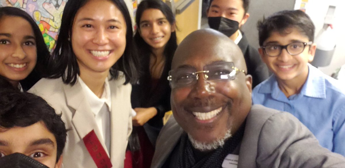 Dr. Antoine Hawkins tweet media