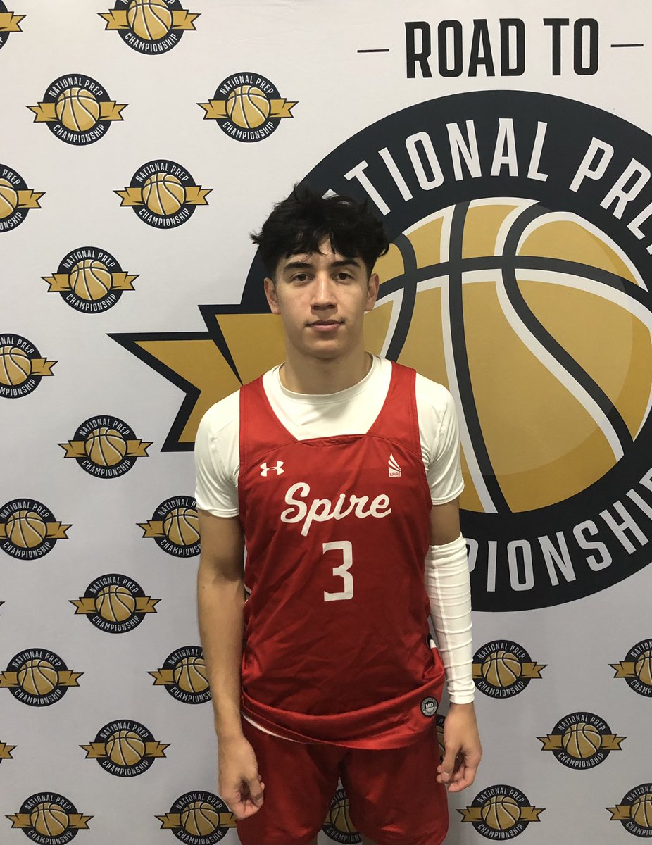 NERRHoops's tweet photo. 2023 @SPIRE_Institute guard Xavier Martinez stood out in a win. He can make pull-up/spot-up treys, find cutting teammates, and generate steals using active hands. https://t.co/HRKLvUKY3Q