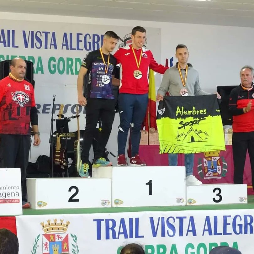 AlumbreSport's tweet photo. Esta mañana hemos estado colaborando y participando en la CXM Vista Alegre - Sierra Gorda ,donde los compañeros han participado en diferentes modalidades,destacar los podium conseguidos x nuestros compañeros #Natalia y #Pablo.Enhobuena a tod@s x vuestra carrera. https://t.co/WavknYAKww