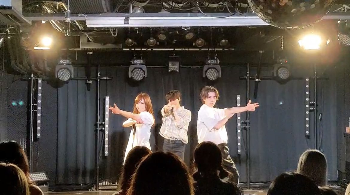 riho6_6o's tweet photo. ミニフェスありがとうございました✨
お客さんいっぱいでみんなで楽しめてよかったです😆🎉
これからどしどしがんばるのでまた見に来てね😛💐
#FancyLips

👇🏻インスタできたよっ
https://t.co/C0YvQopy6m https://t.co/y5GBpYDqQm