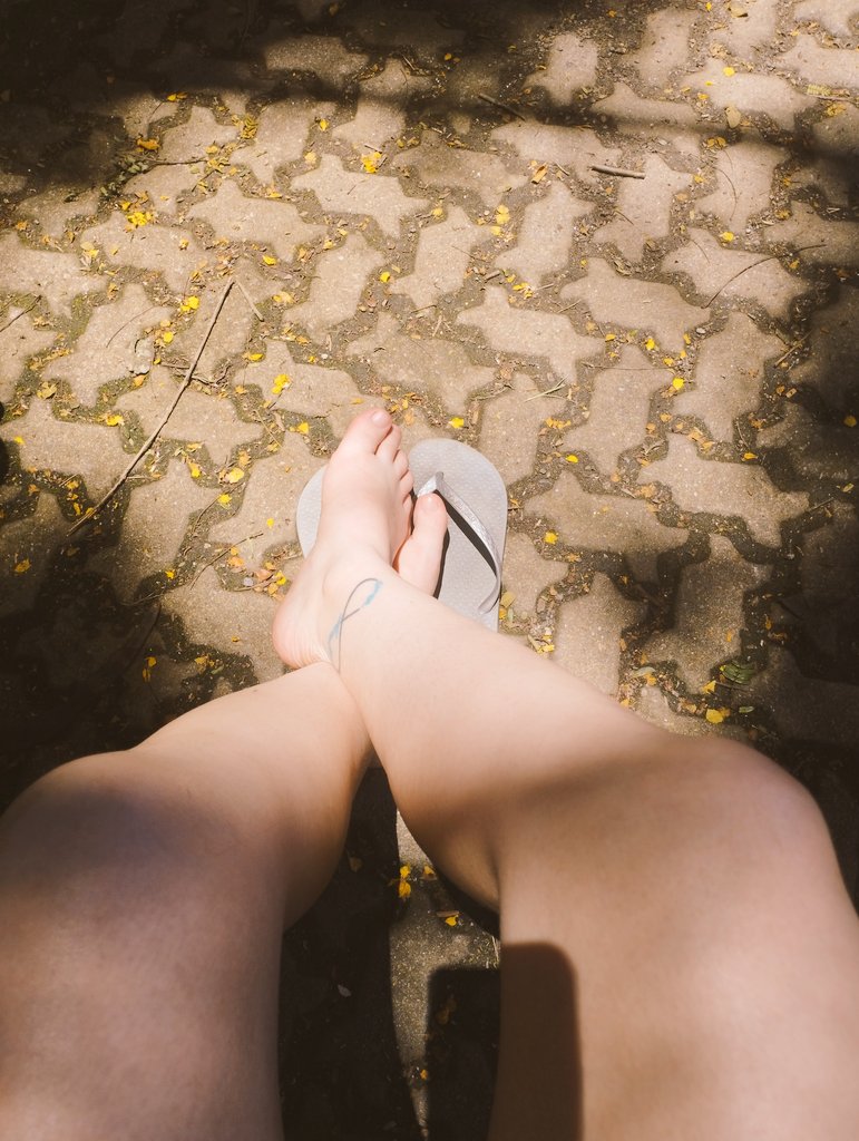 livissf05's tweet photo. O que temos pra hj? Praia ribeirinha pq no litoral tá difícil de acontecer. 😅
#CalorDesgraçado #Hellsende #FeiraDeRua https://t.co/LZ5jOT9UTo