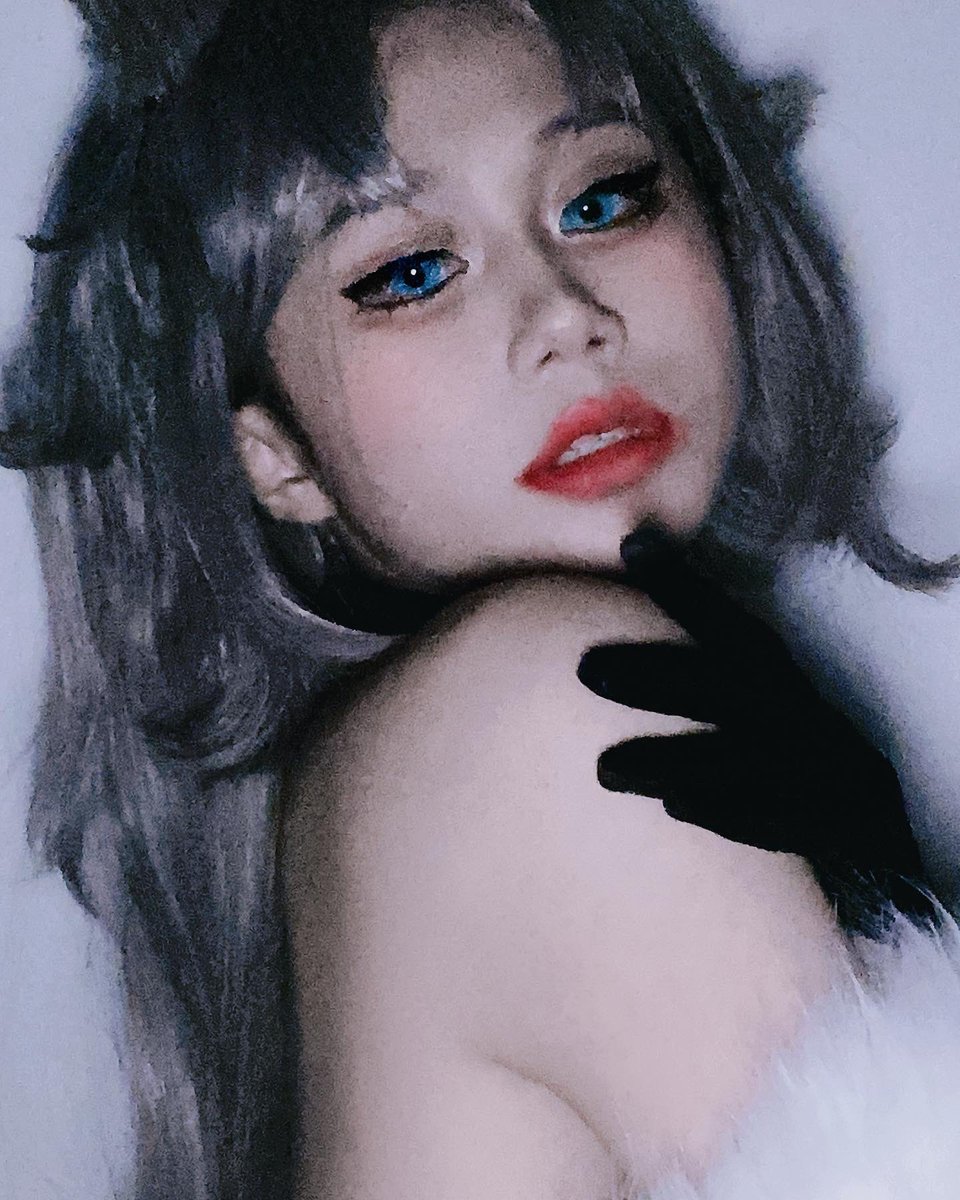 minnsalmon's tweet photo. Mysty🦊🦊 #MystaRias #mystacosplay #mysty https://t.co/ZLBXApHc2n