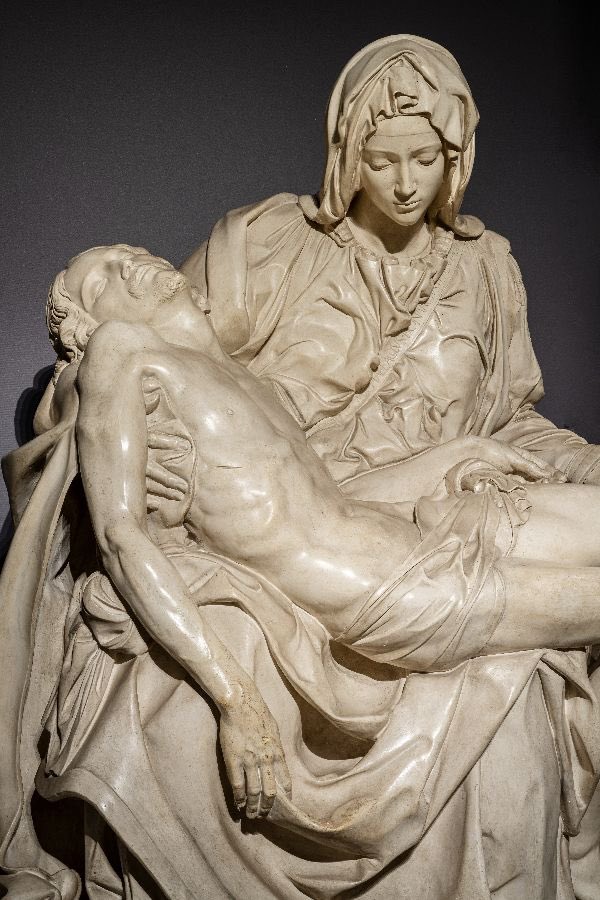 JeremyTate41's tweet photo. Renaissance artists aimed to uplift the viewer and draw them into beauty. They were primarily interested in their subjects. Modern artists aim to shock and confuse. They are primarily interested in themselves. https://t.co/d0MNoPFGiB
