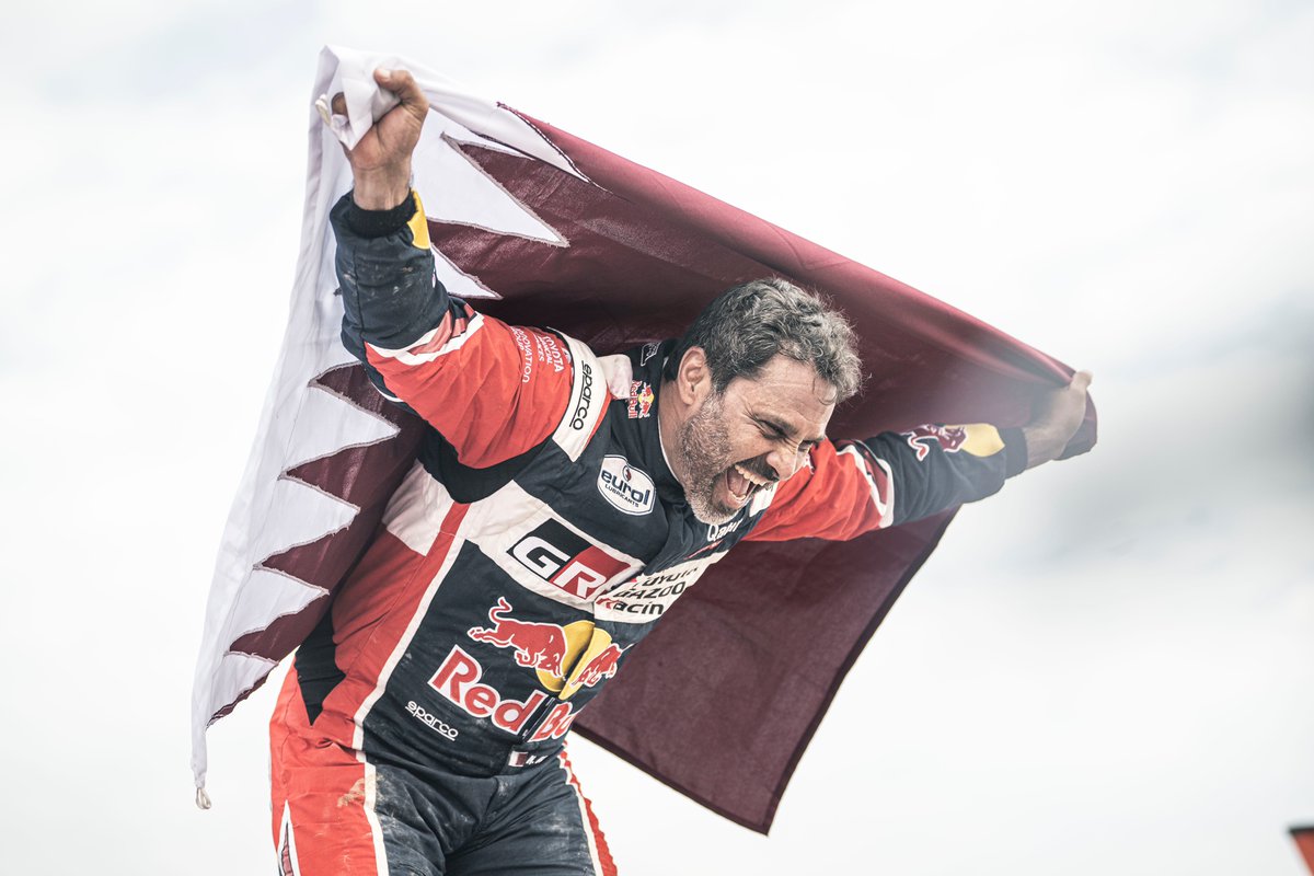 dakar's tweet photo. Images that will remain etched in the memory until next year. That's for sure! 💚🔥 #Dakar2023 https://t.co/suDhCznamj