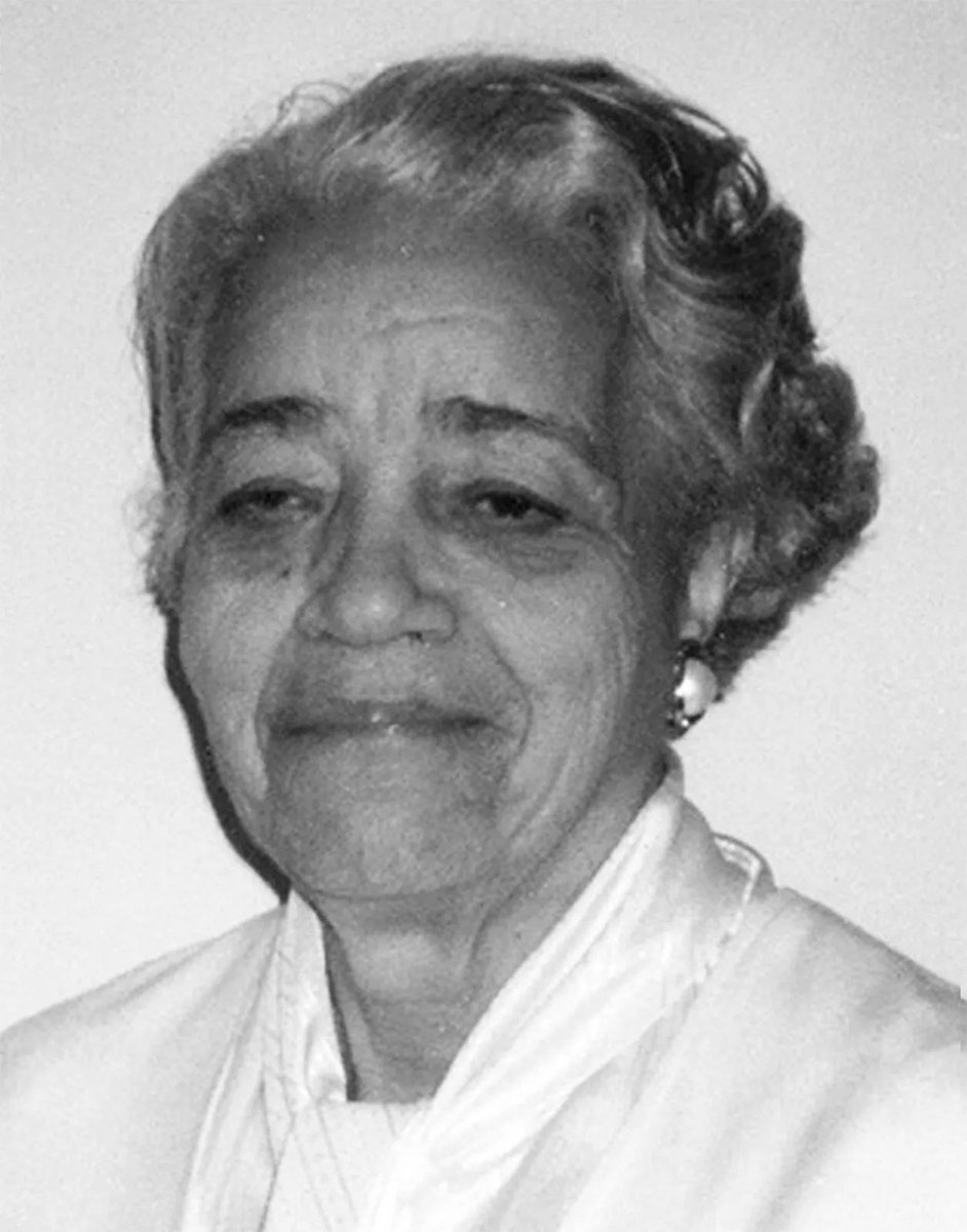 manthonyhunter's tweet photo. This #BlackHistoryMonth we celebrate #BlacksinSpace including #DorothyVaughan. She was a mathematician and “human computer” for NASA. She was the first Black person to supervise staff at West Area Computers. 
#BlacksinStem https://t.co/JqNL07aY55