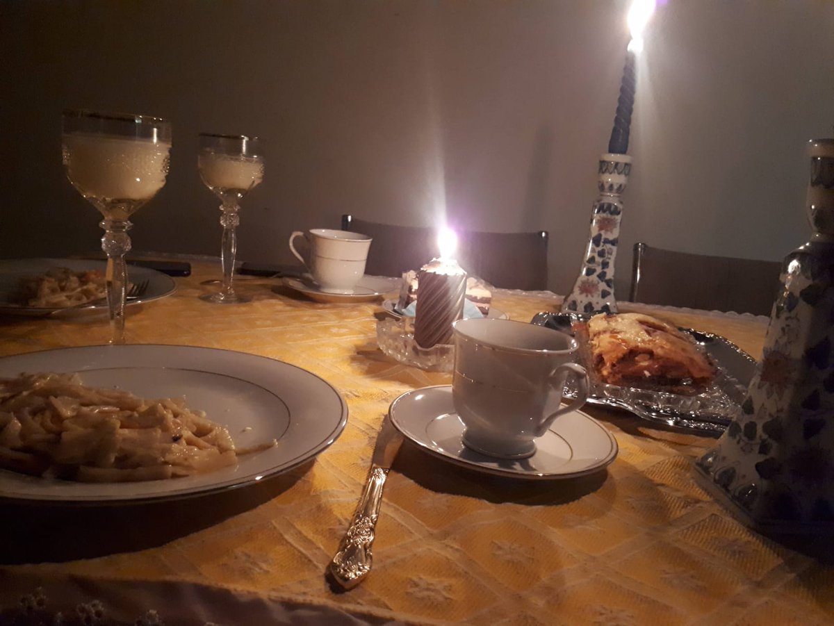 zzendon's tweet image. Ustedes nunca nos entenderán , las visitas son las visitas @marthadebayle #MarthaDebayle