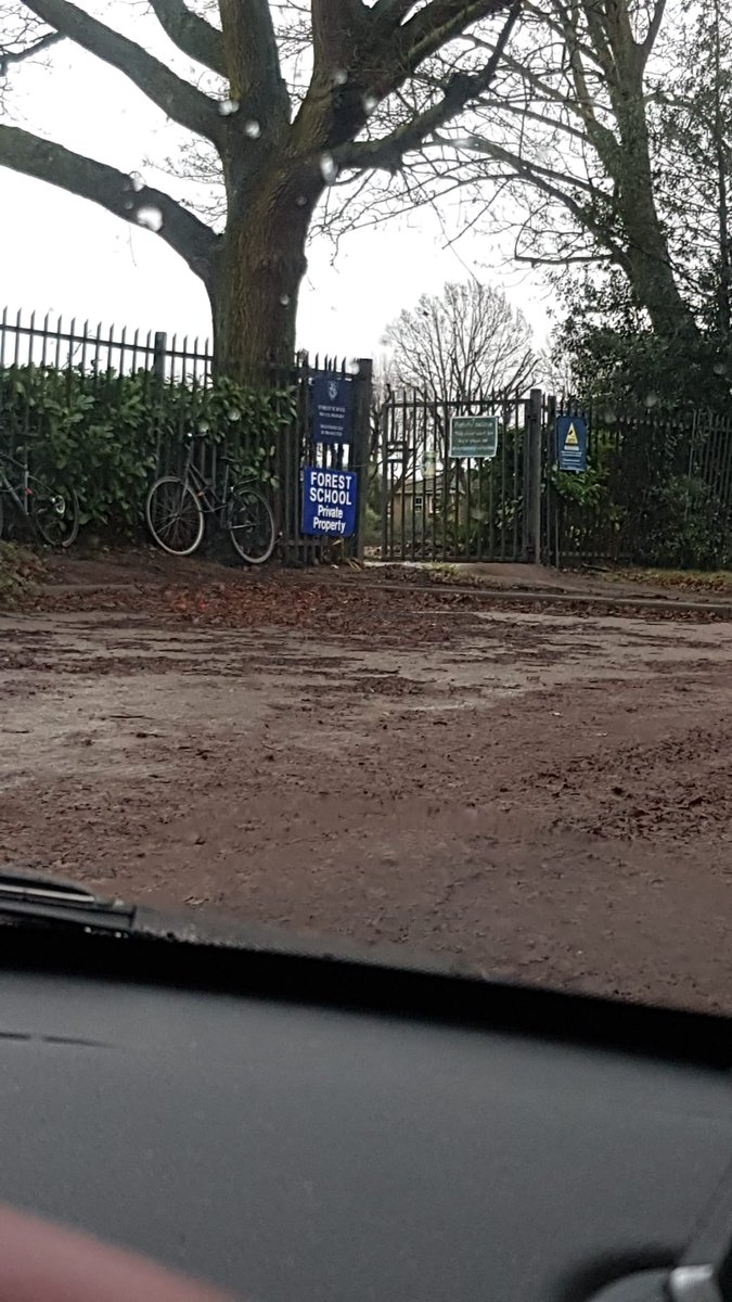 What a busy week - planned to be away for 3 nights (4 days), ended up away for 5 nights (6 days) - lots of catching up on admin this evening!