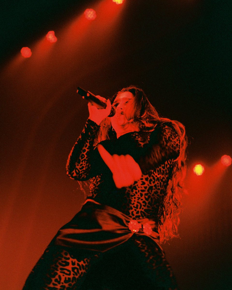 LaurenJauregui's tweet photo. https://t.co/hyRWOi2JwW