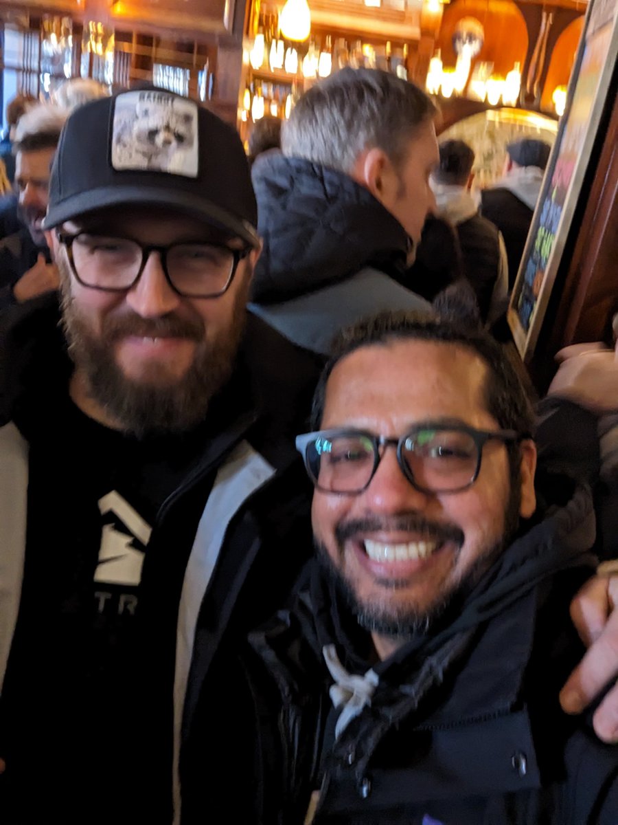 Besides the horrid play, result &amp; lack of on-pitch plan as a club, it was a great day out with <a href="/stylesarah/">sarah</a>, <a href="/HalleronCharles/">Charlie</a> &amp; all the amazing people who flew in from America to watch <a href="/SpursOfficial/">Tottenham Hotspur</a>.