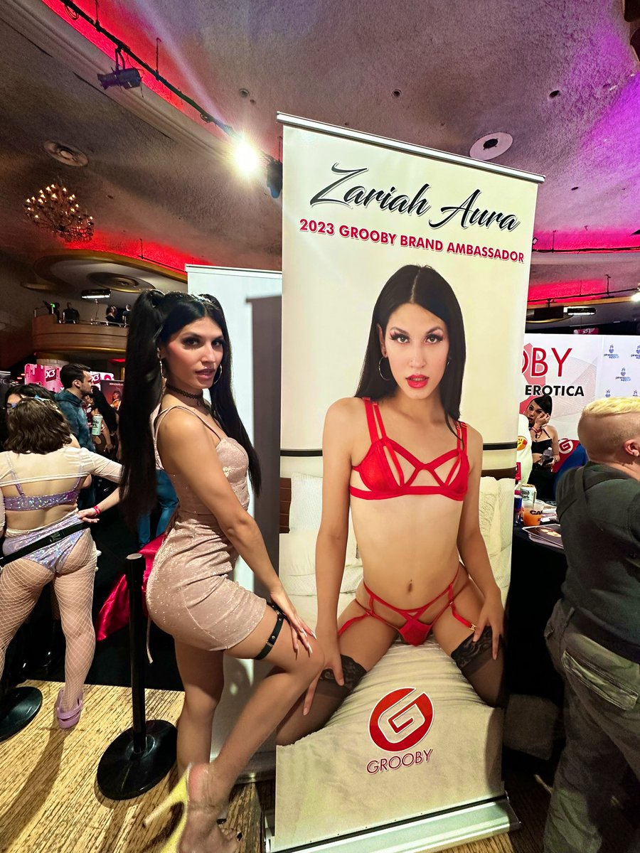 ZariahAura's tweet photo. Ya girl is @groobydotcom first ever Brand Ambassador for 2023! 🔥  
We have a ton of cool things to show y’all! 😍❤️‍🔥 

@GroobyGirls @GroobyMike https://t.co/G8AobwkTZB
