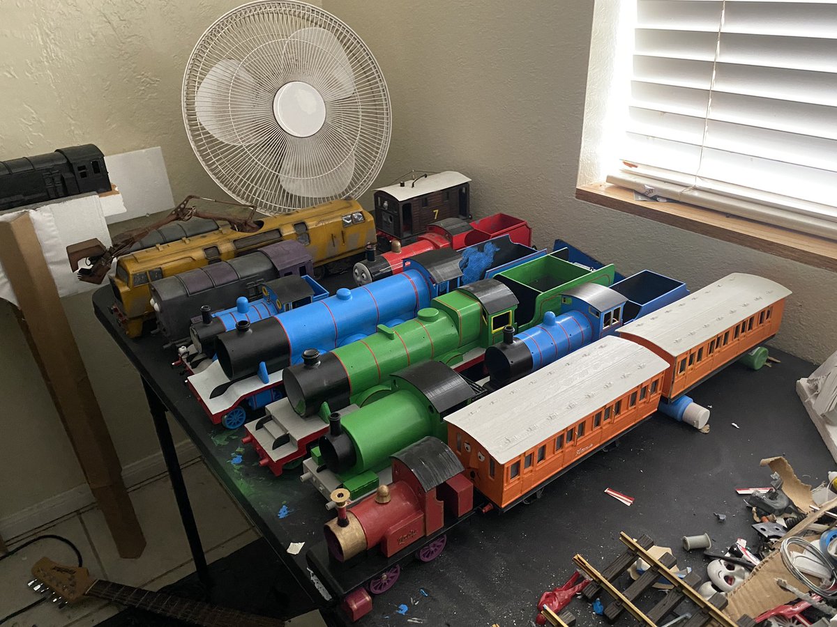 djderek64's tweet photo. I don’t have a problem. 👀 https://t.co/ZFfAqdBY3w