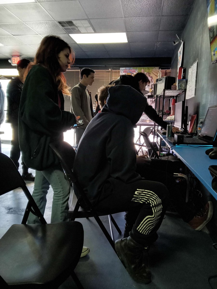 TexasMVS's tweet photo. Some pics from our first community LAN, huge thanks to @guythestampede and @AzureArcadeFGC for hosting it! 🙏

We'll be back at the Azure Arcade again next Saturday too, so come through and hang out if you're in the area!

#MultiVersus https://t.co/upMu5nZsPF