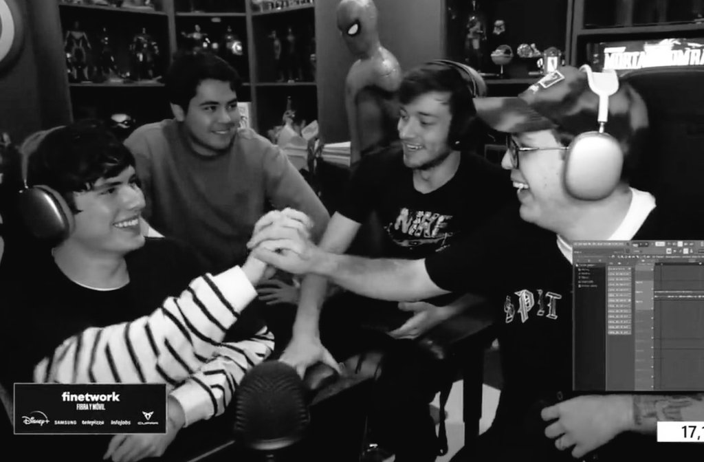 RodezelUpdates's tweet photo. — Hoy nos despedimos de una persona increíble como sólo lo supo ser Jaime. Gracias por habernos permitido entrar a tu vida, por todos los buenos momentos y el cariño que le diste a la comunidad. Jamás te vamos a olvidar Jaime, descansa en paz 🕊️💙 https://t.co/0mQeRHn7ZB