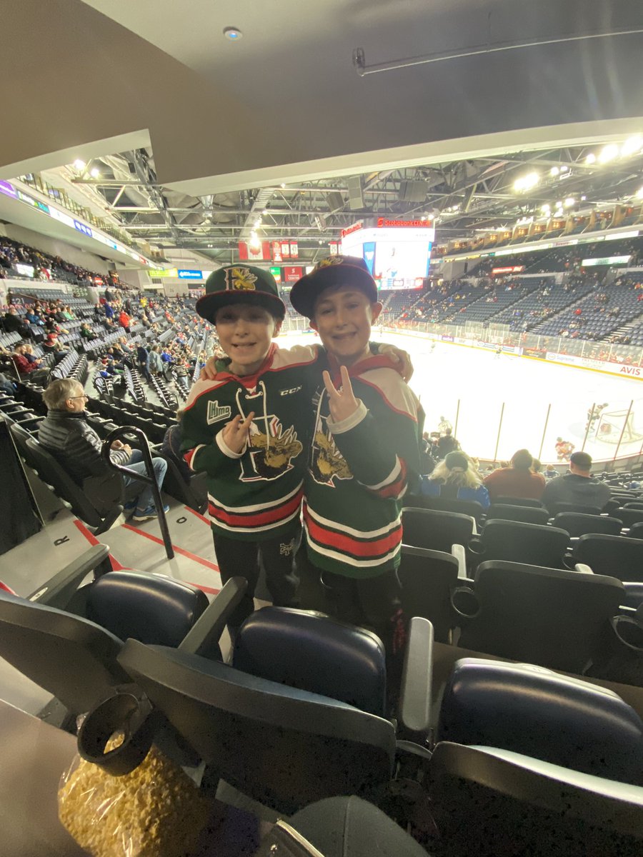 RebeccaRoseB1's tweet photo. A Sunday afternoon in Moose Country #GoMooseGo https://t.co/9NYV5rd5v0